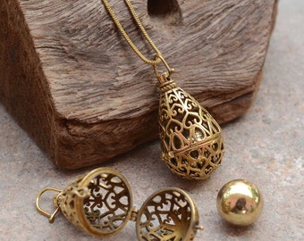 Gold Harmony Bola: Pregnancy Chime Pendant