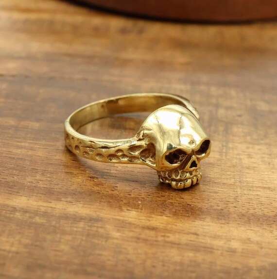 Dainty Skull Ring, Small Pinky Ring, Gothic Biker Jewelry Dainty Skull Ring, Small Pinky Ring, Gothic Biker Jewelry