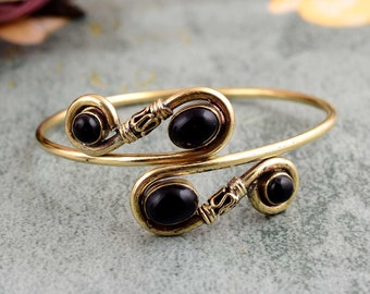 Gold Obsidian Swirl Arm cuff, Arm Band, Upper Arm Band, Brass Bangle, Tribal Gemstone Crystal Bohemian Festival Bracelet, gift for her