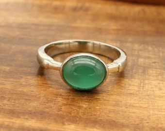 Anillo de ónix verde dorado, joyería hecha a mano, anillo de piedras preciosas, anillo delicado, anillo minimalista, regalo para ella