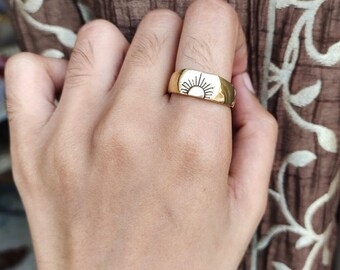 vintage ring 太陽の象徴 , the sun il_fullxfull.5590339085_q4nn.jpg