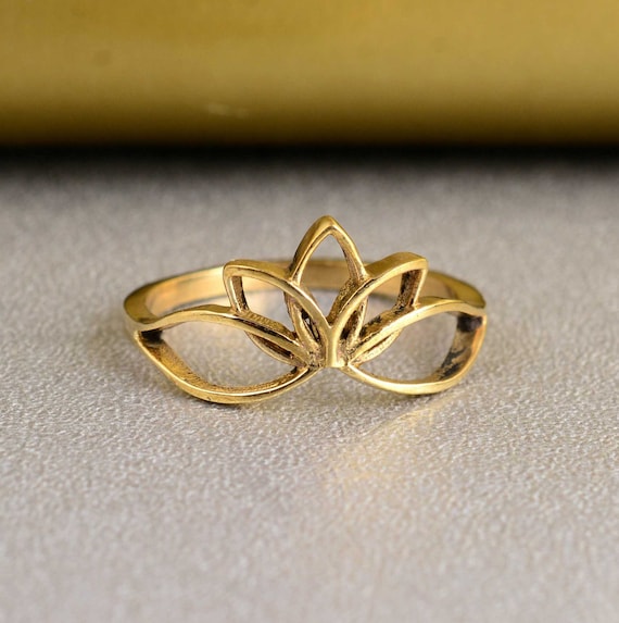 Rose Flower Gold Ring For Women | SEHGAL GOLD ORNAMENTS PVT. LTD.