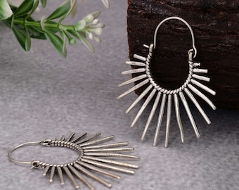 Silver Sunburst Hoop Earrings: Geometric Circle Design