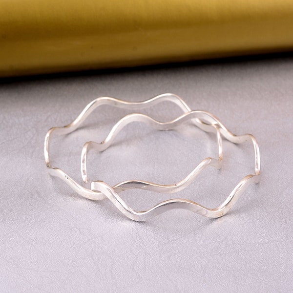 Squiggle Bangle, Zig Zag Bangle, Wave Bangle, Wavy Bangle, Textured Bangle, Silver Wave Bangle, Stacking Bangle, Simple Bangle, Unique