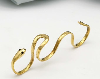 Vintage Gold Snake Ring: Adjustable Spiral Jewelry