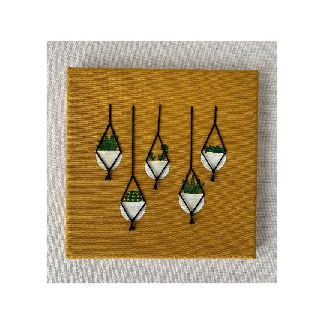 Tableau Acrylique et Broderie Plantes Suspendues