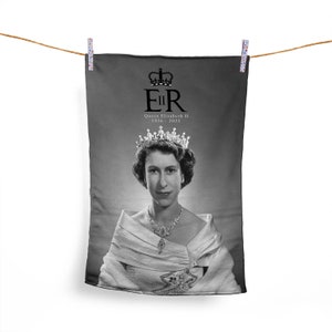 Commemorative Queen Elizabeth II Portrait - Tea Towel