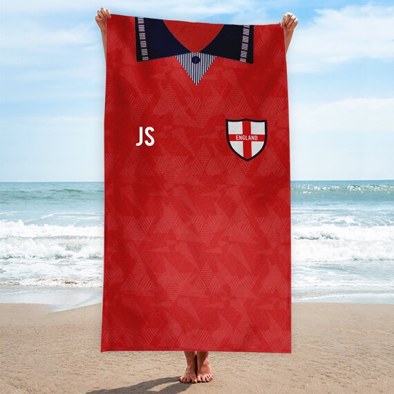 thumbnail image 2 of Britishmadegifts Manchester Red Retro 1999 Home Shirt Personalised Vintage Beach Towel 2 of 5