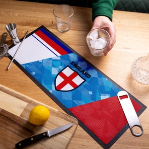 INGLATERRA - Euro&#39;s - Tapete de camisas retro, Camino de bar, Tapete de bar, Artículos de bar, Accesorio Mancave, Tapete de cerveza, Accesorio de bar en casa, Fiesta de fútbol