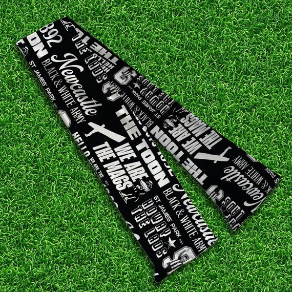 Newcastle Word Montage - Knitted Eyelet Football Scarf - Black