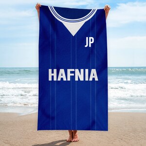 Merseyside Blues - 1984 Home Shirt - Personalisiertes Retro Strandtuch - 150cm x 75cm