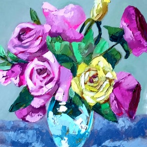 Vaso de pintura de buquê de rosas de jardim Arte original Faca de paleta de óleo Impasto Flor de rosa Otimista Natureza morta Pintura formal por NikaSasArt