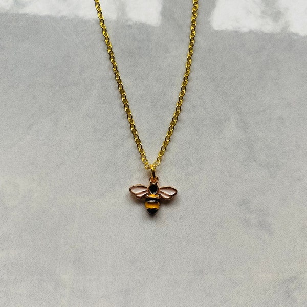 Bee Necklace. Gold bumble bee necklace