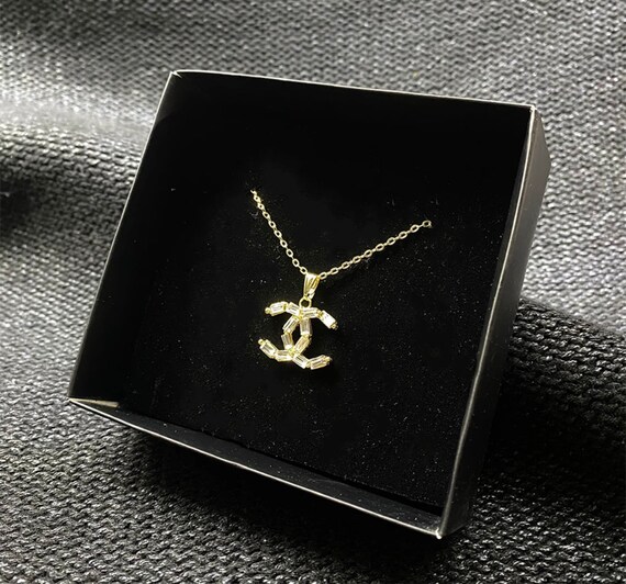 Vintage Chanel Pleated Necklace, Gold detail, vint