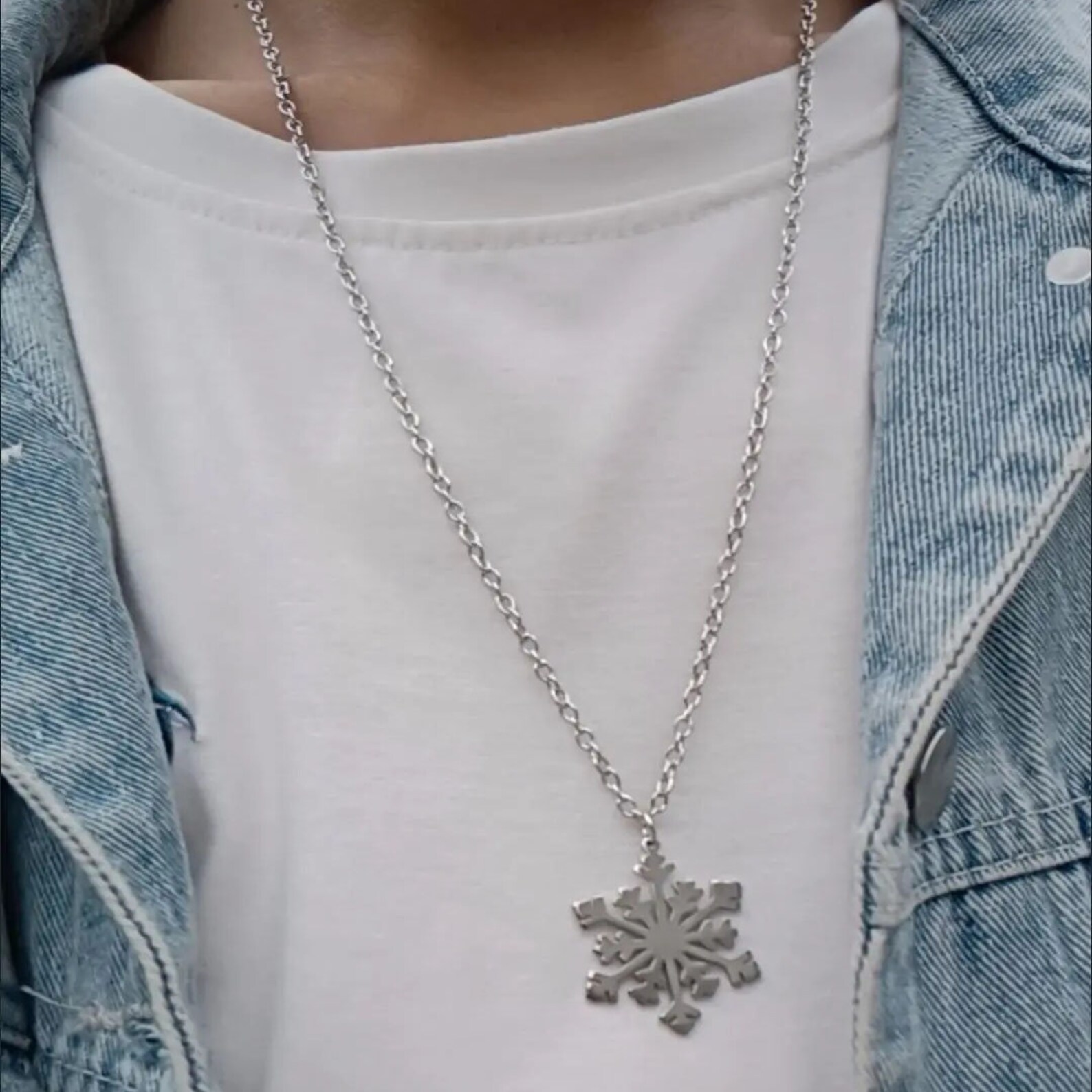 Snowflake Necklace Cold Necklace Minimalist Necklace Dainty Etsy