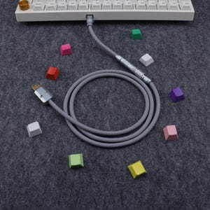 Câble clavier USB droit Câble silicone gris Connecteurs USB haute qualité CNC