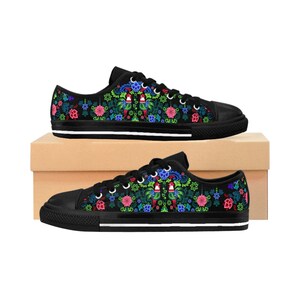 Botanical Rooster Collection - Black - Women&#39;s Sneakers