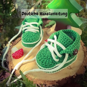 Crochet pattern for LITTLE &quot;Treterlie&quot;, crochet baby shoes, sneakers, Language: German