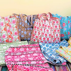 Große gesteppte Einkaufstasche für Frauen / Baumwoll-Einkaufstasche / Einkaufstasche / Boho Weekender / Einkaufstasche / Schultertasche / Geschenk für Mama