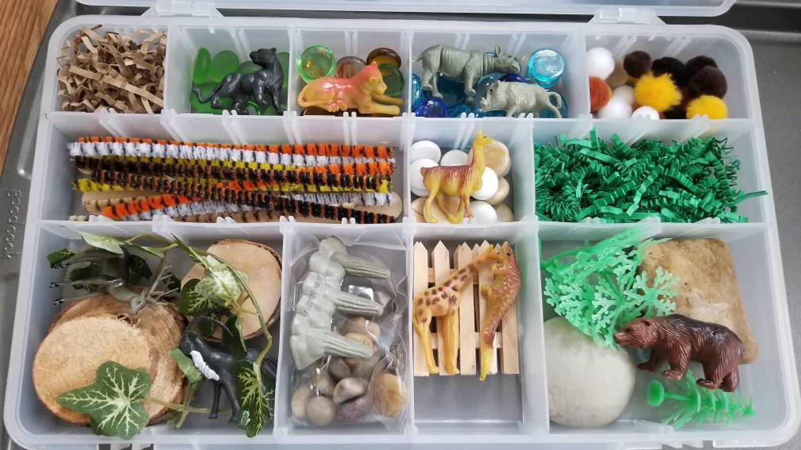 Wild Animal Sensory Kit | Safari Sensory Bin | Zoo Tinker Box | Loose ...