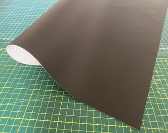 ポルトガル産コルク生地、天然コルクにプリント柄、ヴィーガン