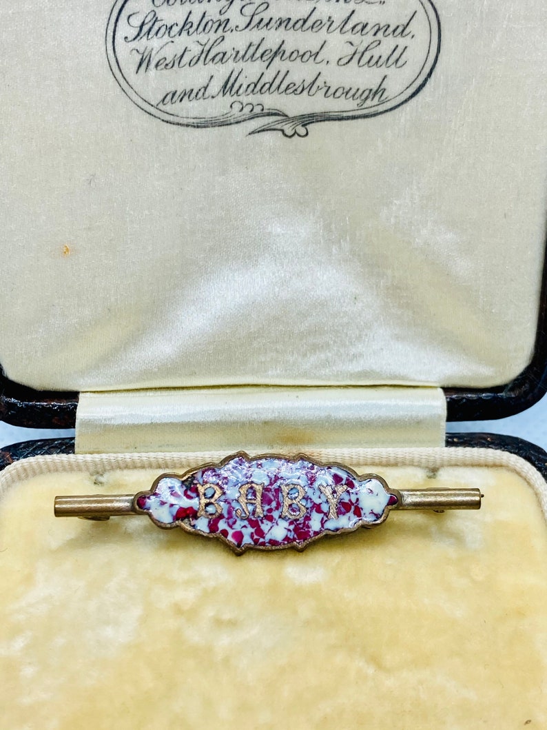Art Deco \u2018Baby\u2019 Brooch