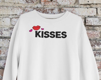 Valentines Day Sweatshirt Holiday Clothing for Women - XOXO Kisses Red Pink Aesthetic Clothes & Trendy Crewneck - Gifts for Her Trending Now