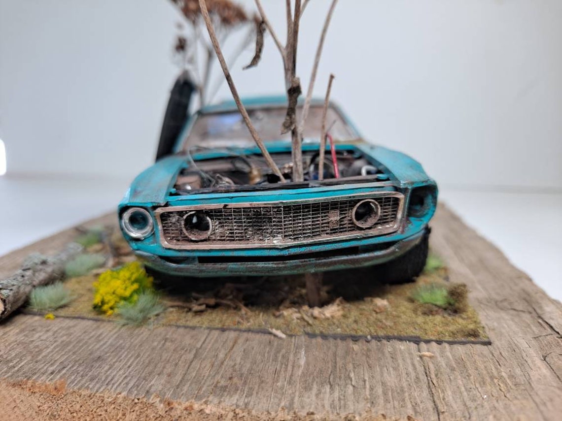 Hand-built 1969 Ford Mustang Mach 1 rusted wreck diorama ...