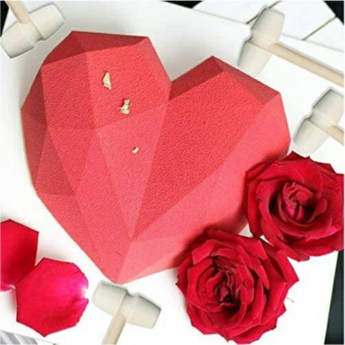 breakable chocolate heart with mallet