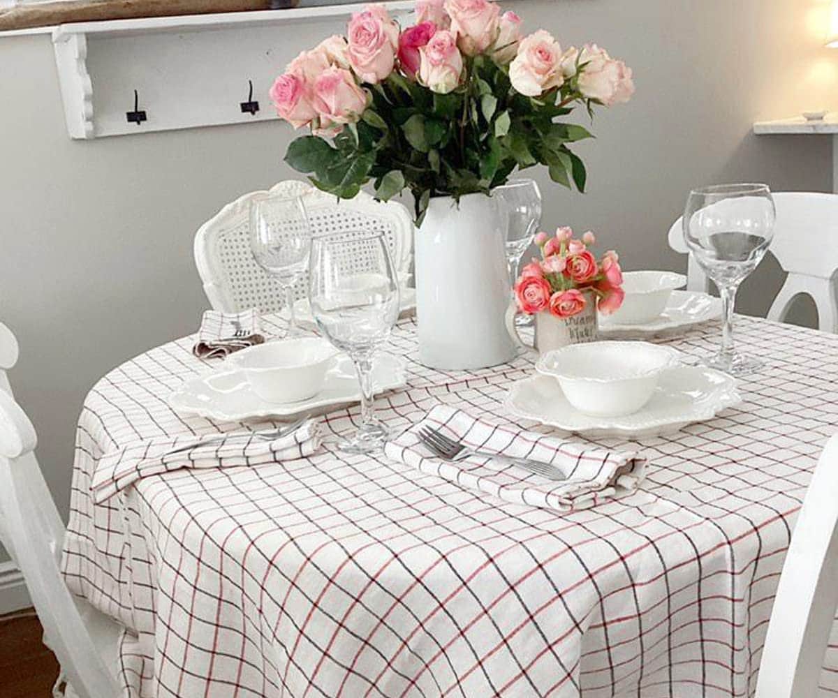 Robert Stanley Home Collection, Dining, Black And White Checkered  Tablecloth 84x6in
