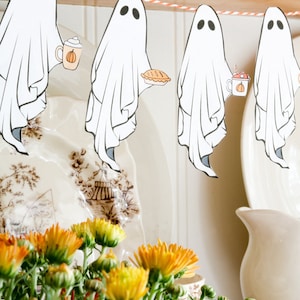 Pumpkin ghost printable garland, Halloween banner DIY, cute ghost bunting for parties, printable fall decor, Halloween trick or treat decoration, pumpkin lovers Halloween printable, ghost garland home decor, autumn party banner, spooky cute printable, Halloween mantel decoration