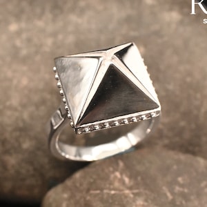 Women's pyramid style geometric ring handmade non-tarnishing  unique  stylish cool silver ring