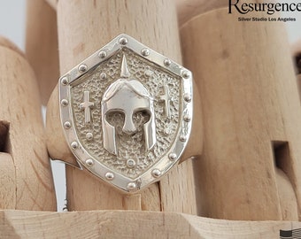 Shield  with helmet design men's ring.