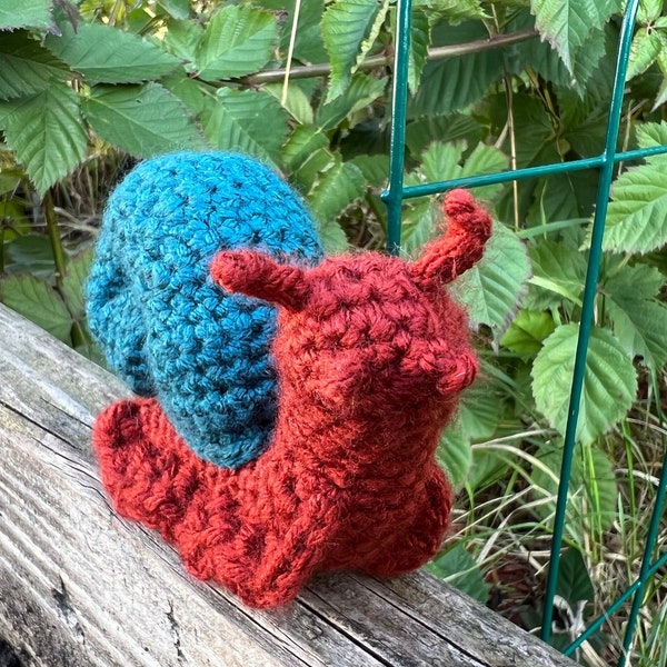 LITTLE Snail Plush - Crochet - [Dark Teal & Terracotta]