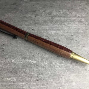 Stylo en bois de padouk