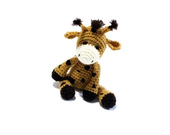 Crochet Giraffe Stuffed Toy Hand Made Plush Toys Crochet Animal Safari Baby Shower Gift Photo Prop Nursery Decor Home decor MADE TO ORDER