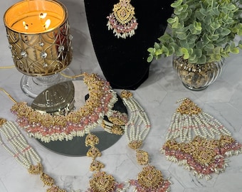 Elegante conjunto de joyas paquistaníes de oro antiguo/conjunto nupcial paquistaní con Jhoomer/gargantilla/Passa/joyas de alta calidad/Recepción/Rosa y lavanda
