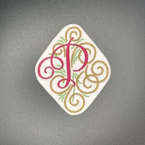 QUALQUER COR: Lindo patch de transferência de calor bordado com letras decoradas