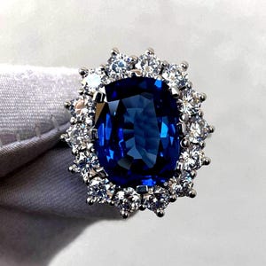 Blauer Saphir Ring, Blauer Saphir Halo Ring, 925 Sterling Silber, Saphir Ring Antik, Verlobungsring, Ceylon Saphir Ring, Geschenk für sie