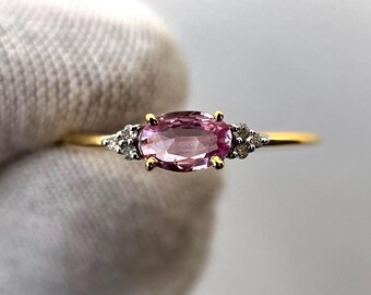 Förlovningsring med rosa safir, oval safirring, vigselring i 14k vitt guld, ring med rosa safir och diamanter, antika safirsmycken