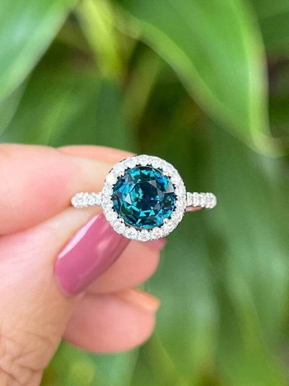 Vintage shop topaz ring