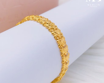 22K 916 Gold Hollow Vitara Bracelet -  String of Sandy Hearts