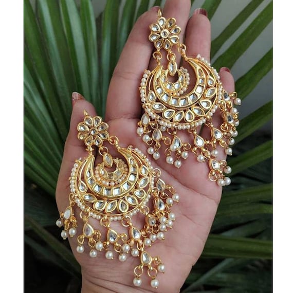 Gold Tone Enchanting Kundan Chandbali Earring | FashionCrab.com