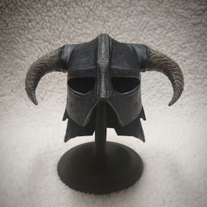 Skyrim Iron Mini Helmet - Desktop Prop