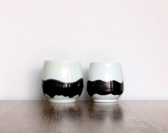 Handmade porcelain pair of yunomi tea cup with coaster set