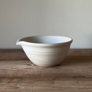 Matte White Hand Thrown Ceramic Matcha Coffee Lipped Bowl