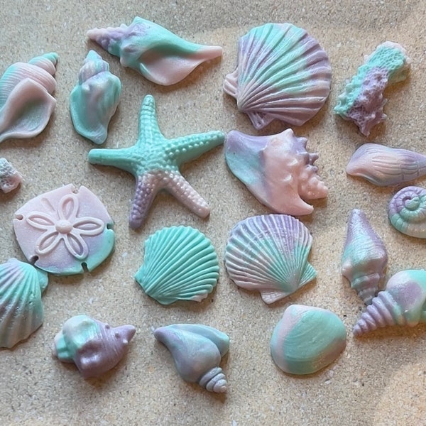 18 fondant pastel rainbow shell cupcake/cake toppers decorations party