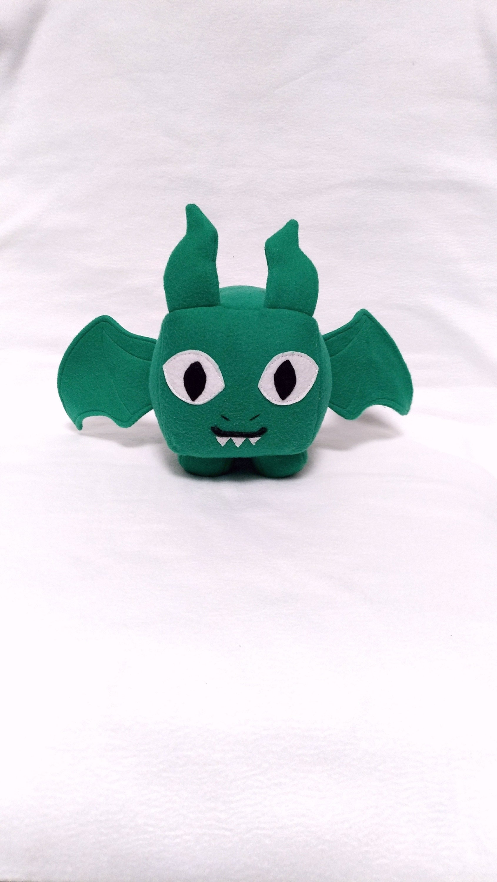 BCASA Doors Roblox,Peluche Doors Roblox,Doors Roblox Plush, Doors Roblox  Peluche,Doors Roblox Plushie,Doors Roblox Figure,Horror Monster Pillow for  Kids and Fans Gifts and Decoration (A) : : Jeux et Jouets