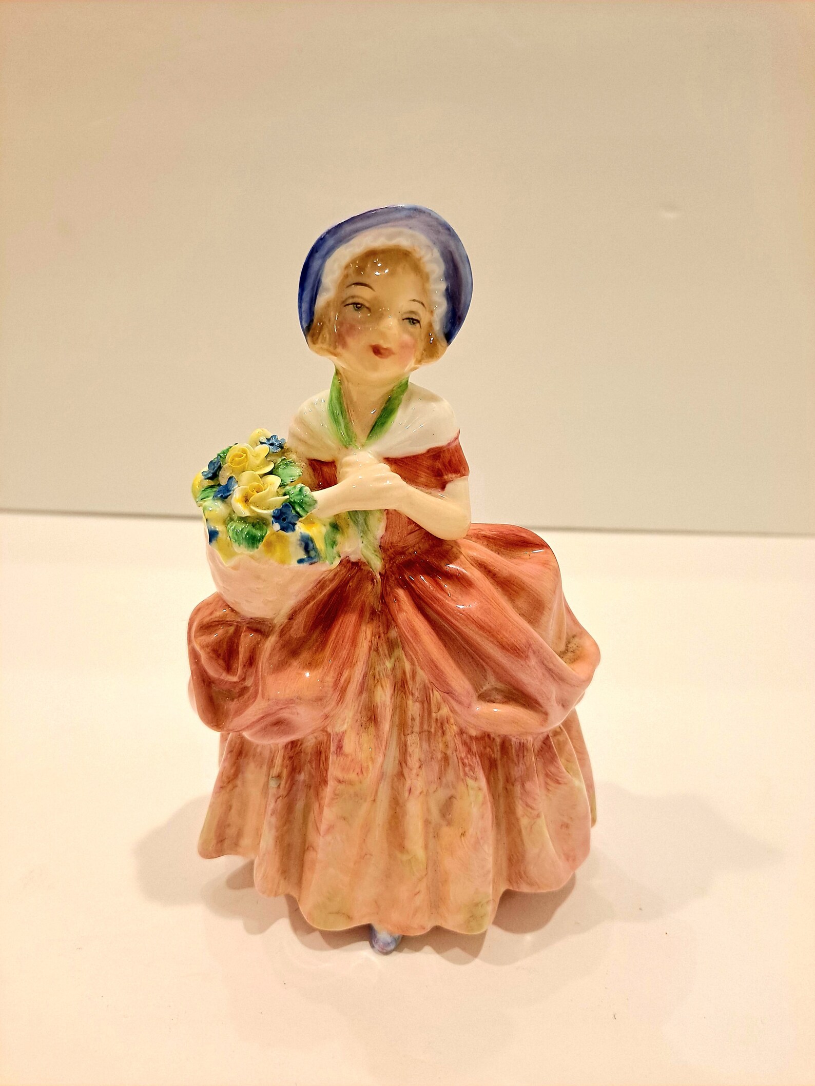 Royal Doulton cissie H.N. 1809 Figurine - Etsy UK