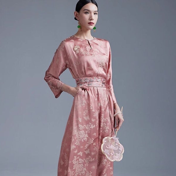 Hand Embroidered Traditional Chinese Cheongsam Dress | Modern Qipao in Pink | Tea Ceremony | Gift for Her